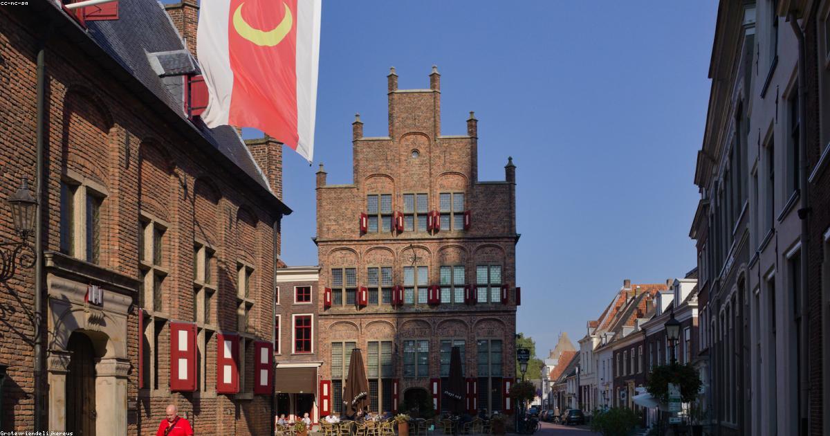 Sperimentare la felicità attraverso la connessione sociale